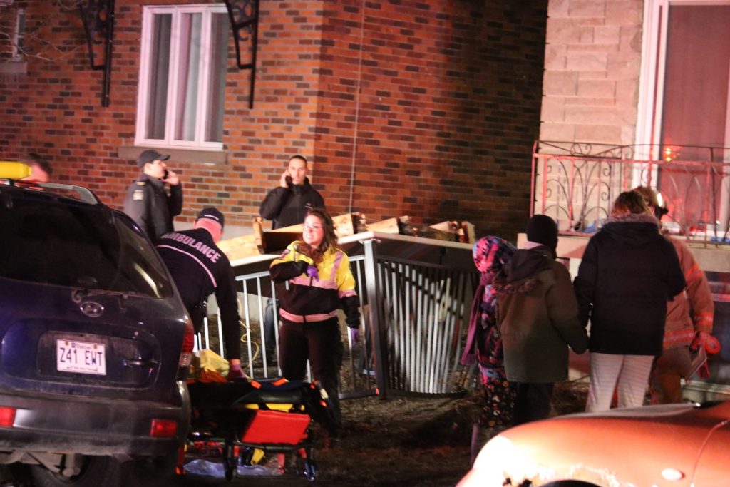 Trois personnes blessées dans l&rsquo;effondrement d&rsquo;un balcon