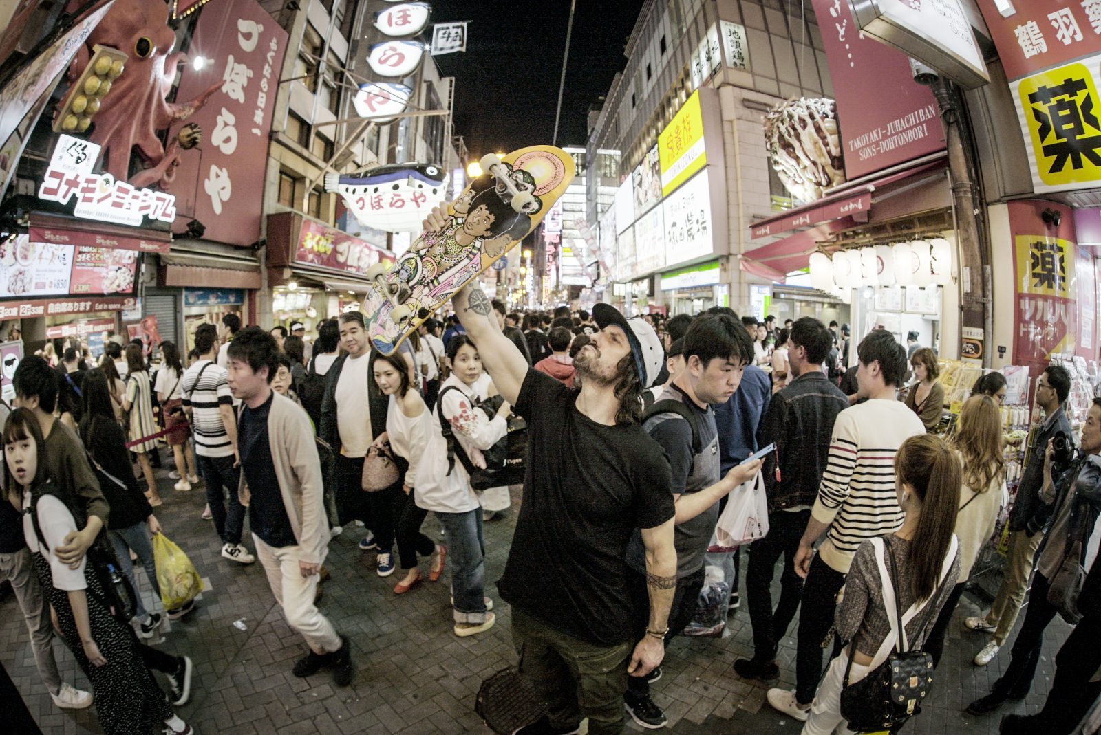 L&rsquo;humoriste Mathieu Cyr joue au globe-trotter à la télé
