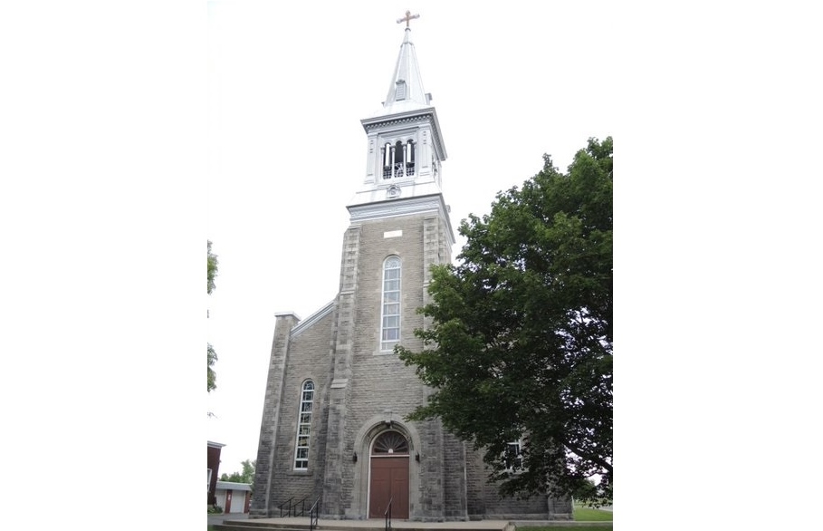 On soulignera le lieu de fondation de Saint-Constant