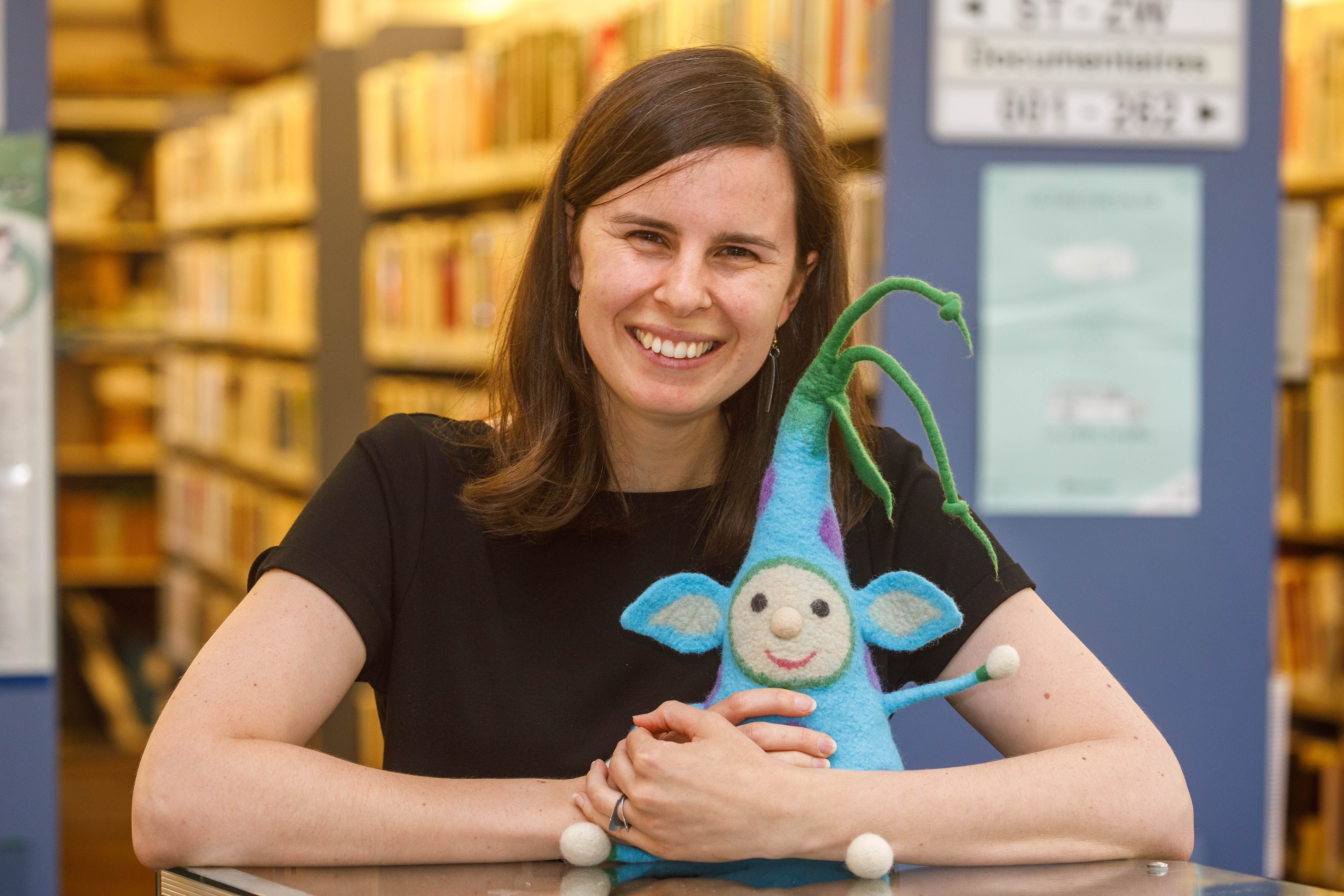 Des fées et lutins en feutre exposés à La Prairie