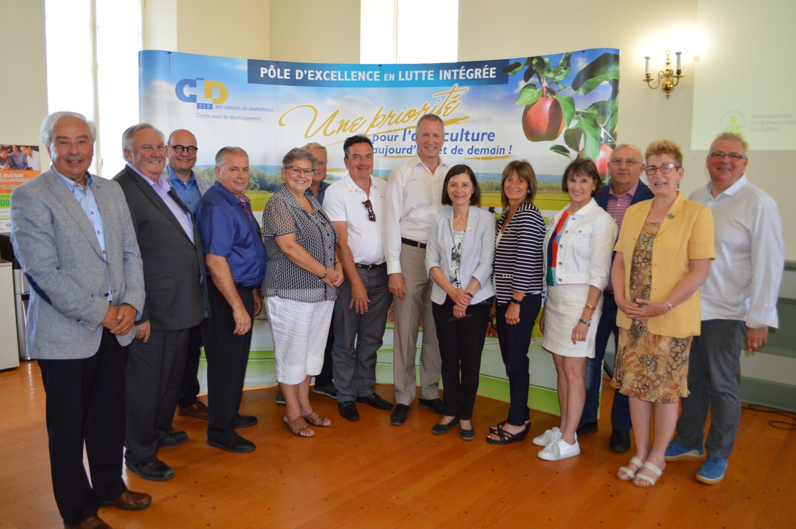 Réduction des pesticides : les ministres de l’Agriculture et de la Santé rencontrent les agriculteurs
