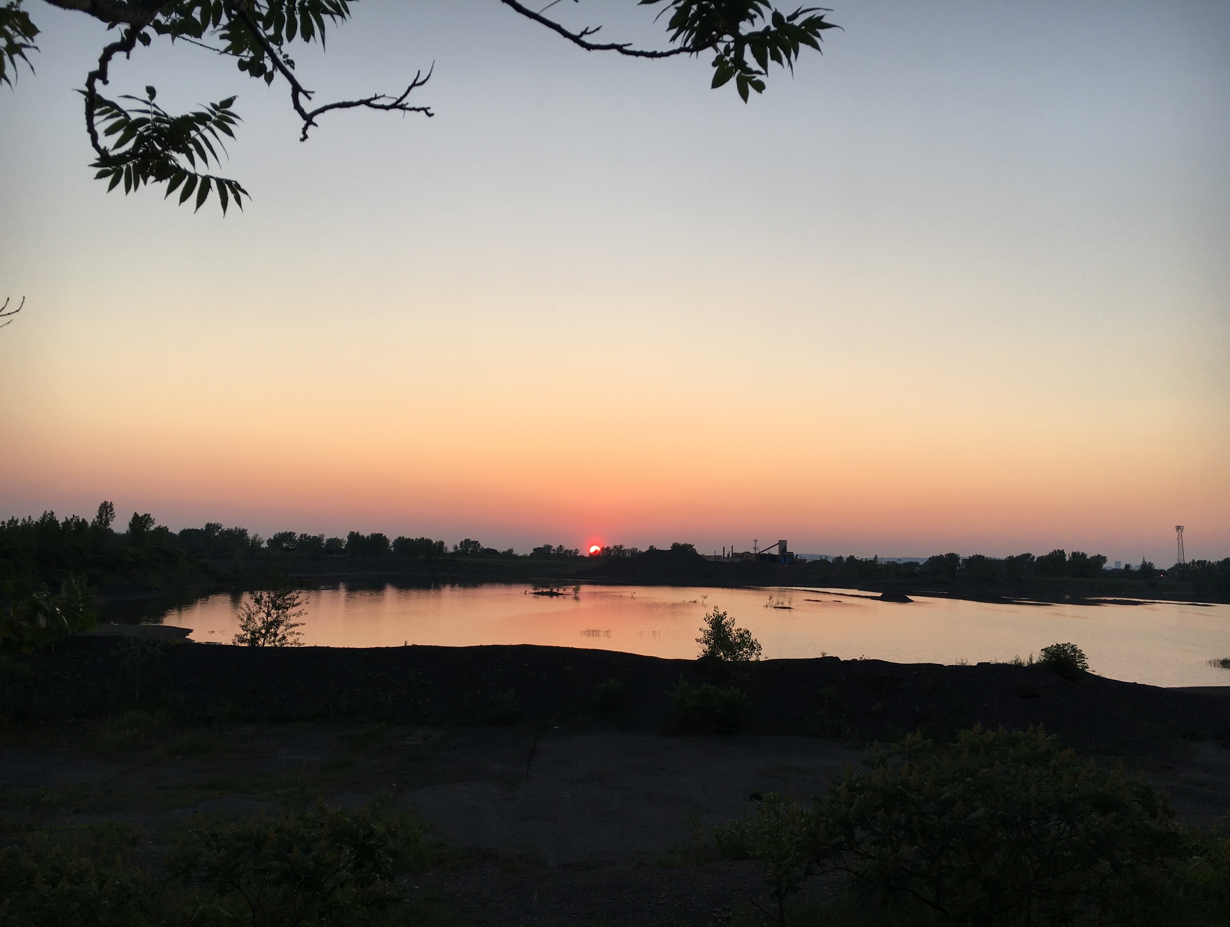 Nom recherché pour le lac de la carrière de la briqueterie à La Prairie