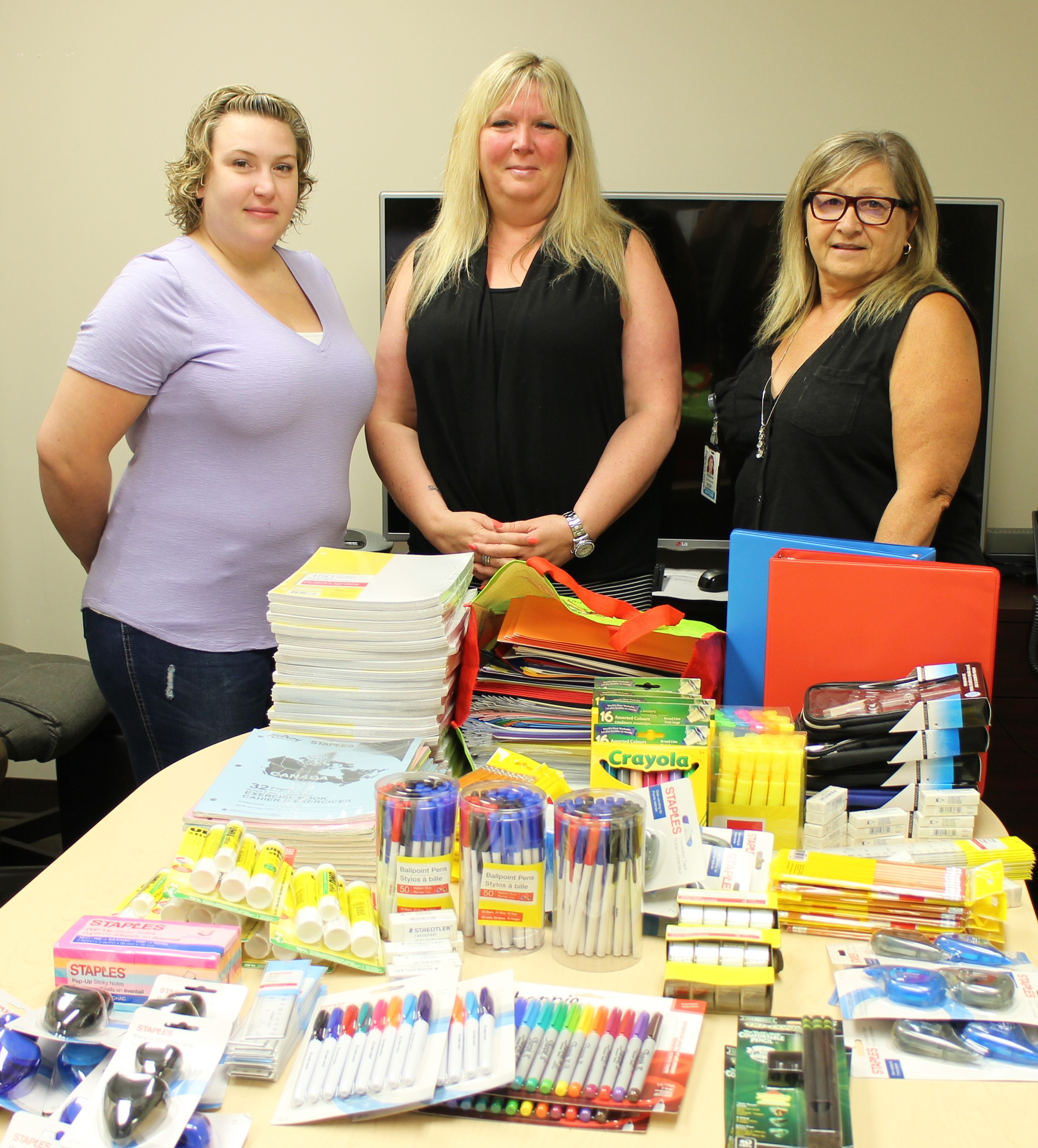 Le Laboratoire Charles River fait un don d’articles scolaires au Complexe Le Partage