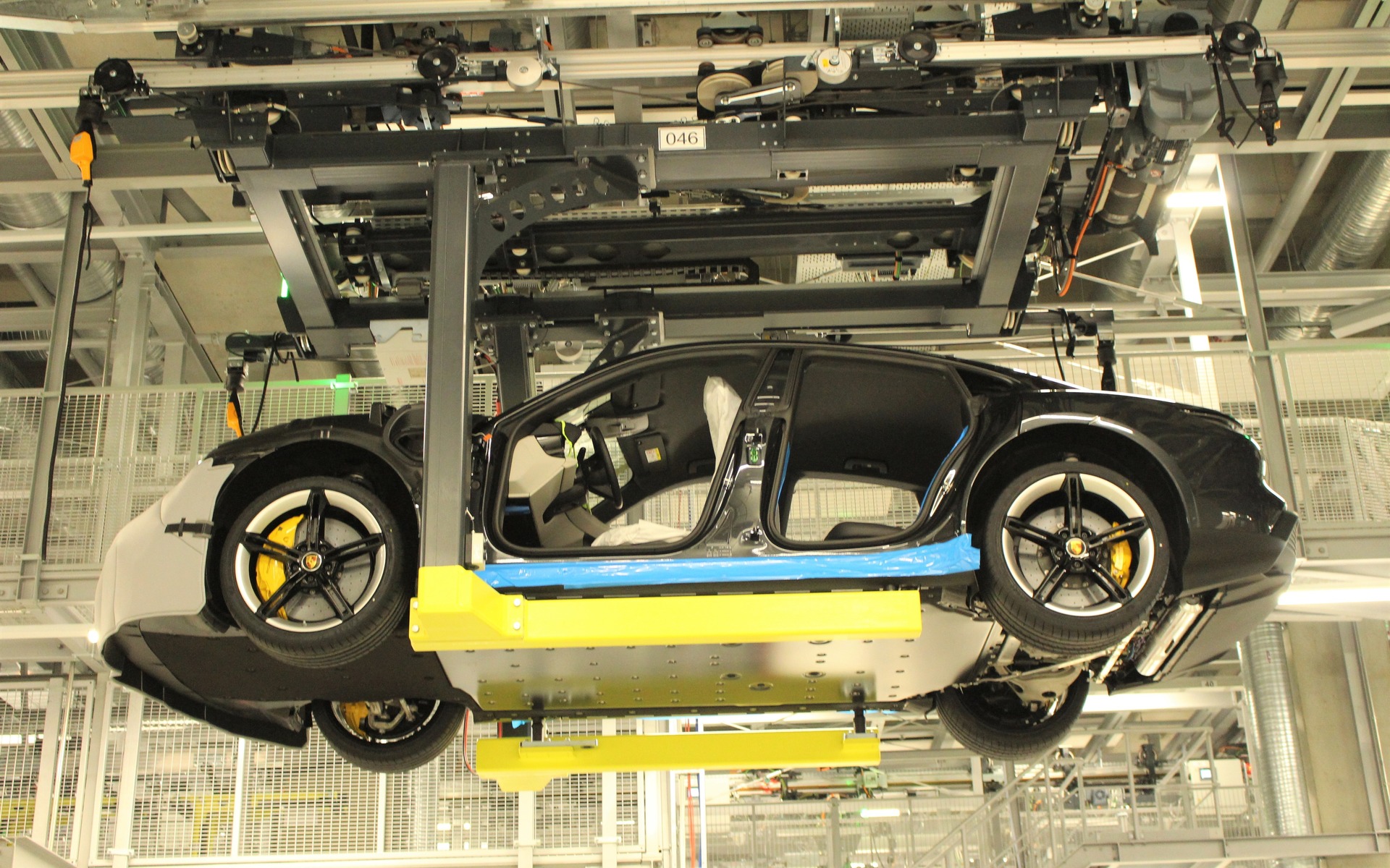 Porsche Taycan 2020 : on a visité l&rsquo;usine en Allemagne