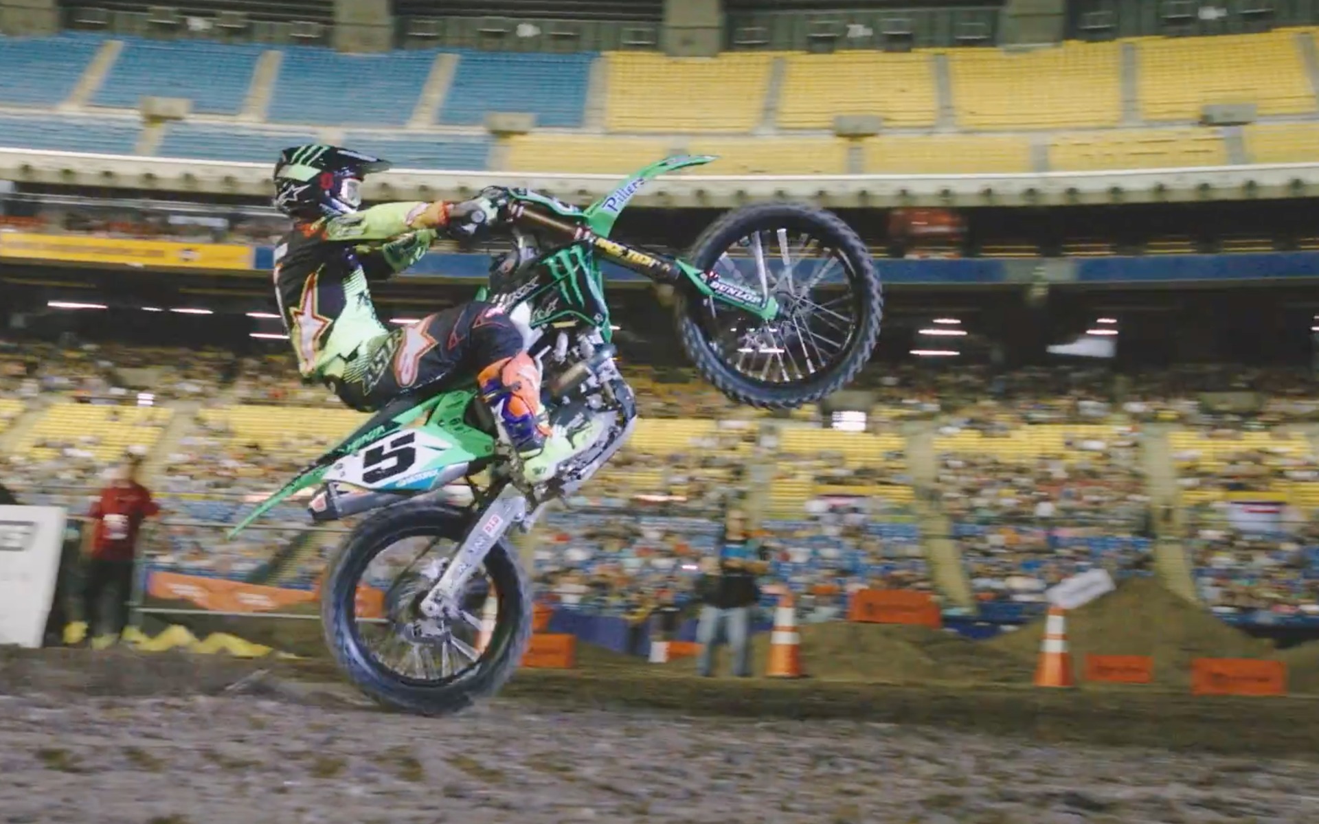Supercross MTL : c&rsquo;est parti!