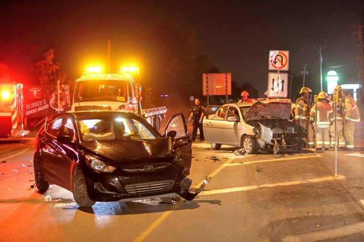Accident causé par un virage à gauche vers l’autoroute 30
