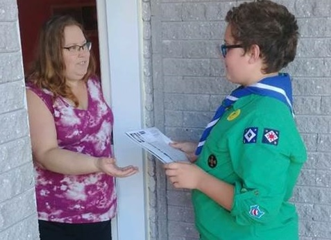 Des scouts vendent leur calendrier