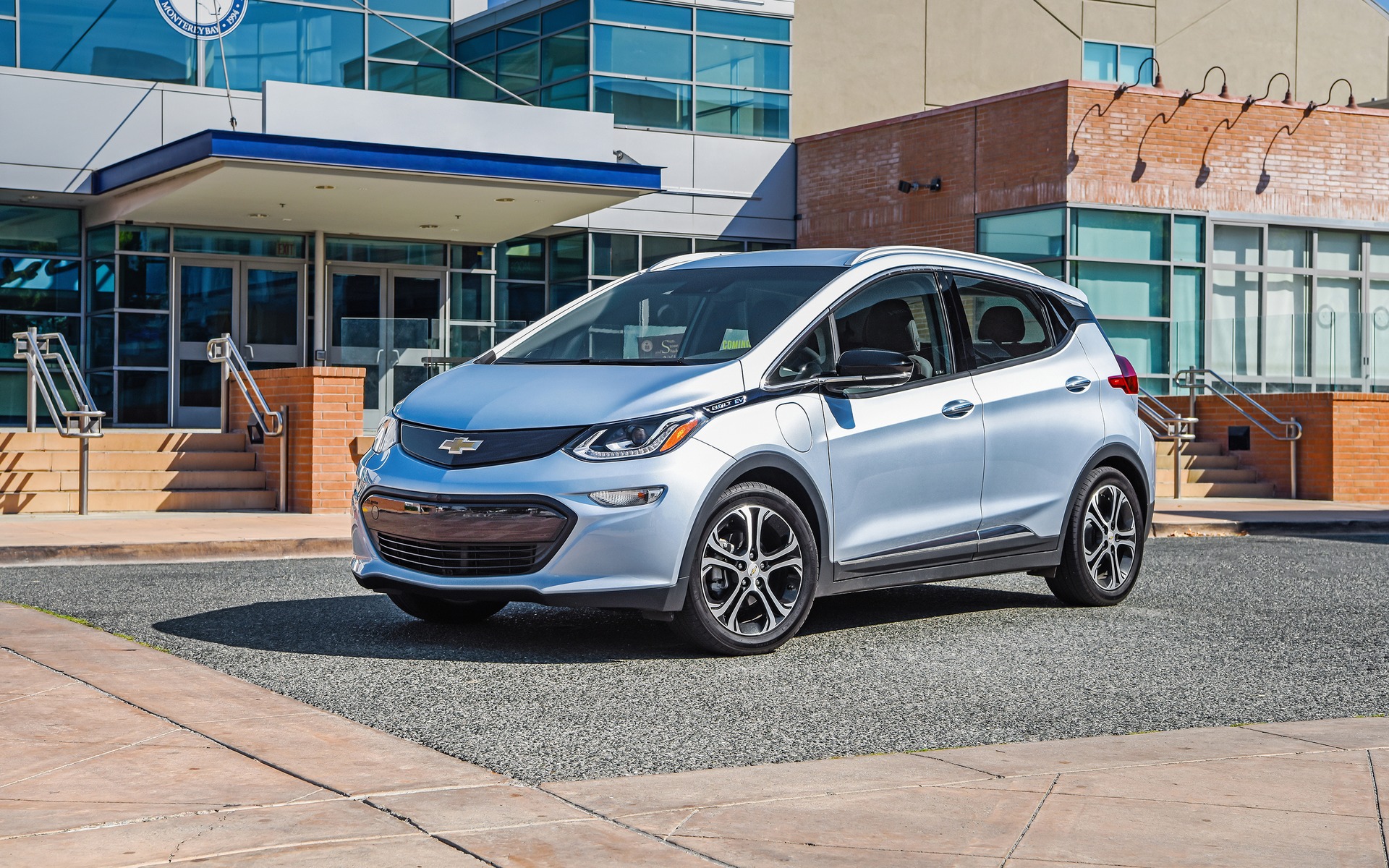 Le Guide de l’auto s’en va conduire la Chevrolet Bolt 2020