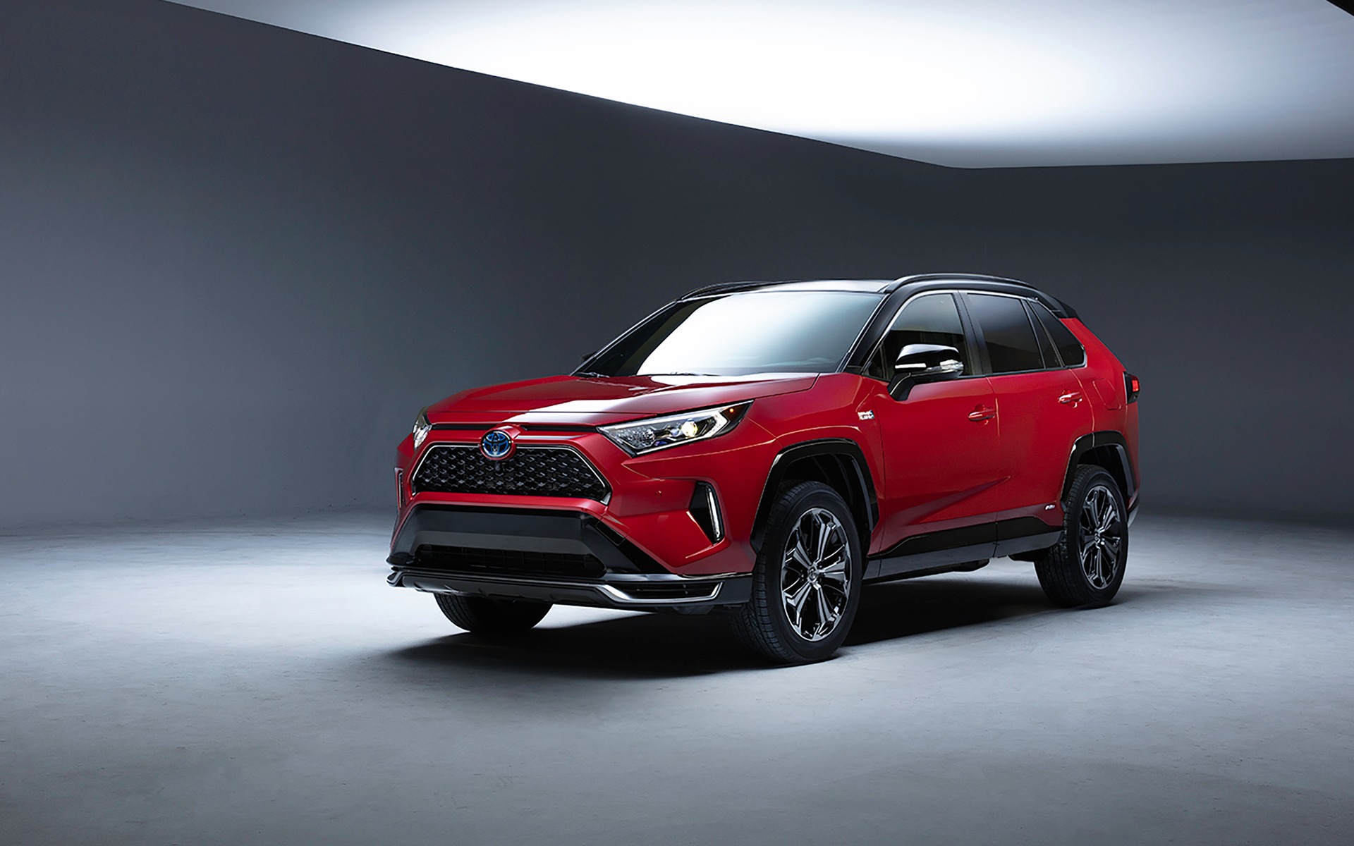 Le Toyota RAV4 branchable 2021 se dévoile déjà