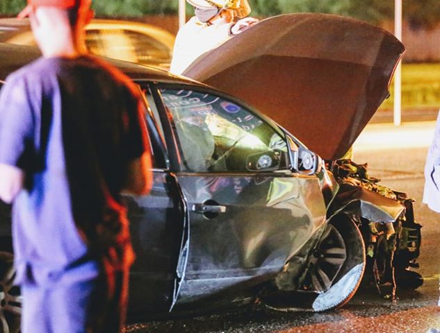Une conductrice distraite perd le contrôle de son véhicule à Sainte-Catherine