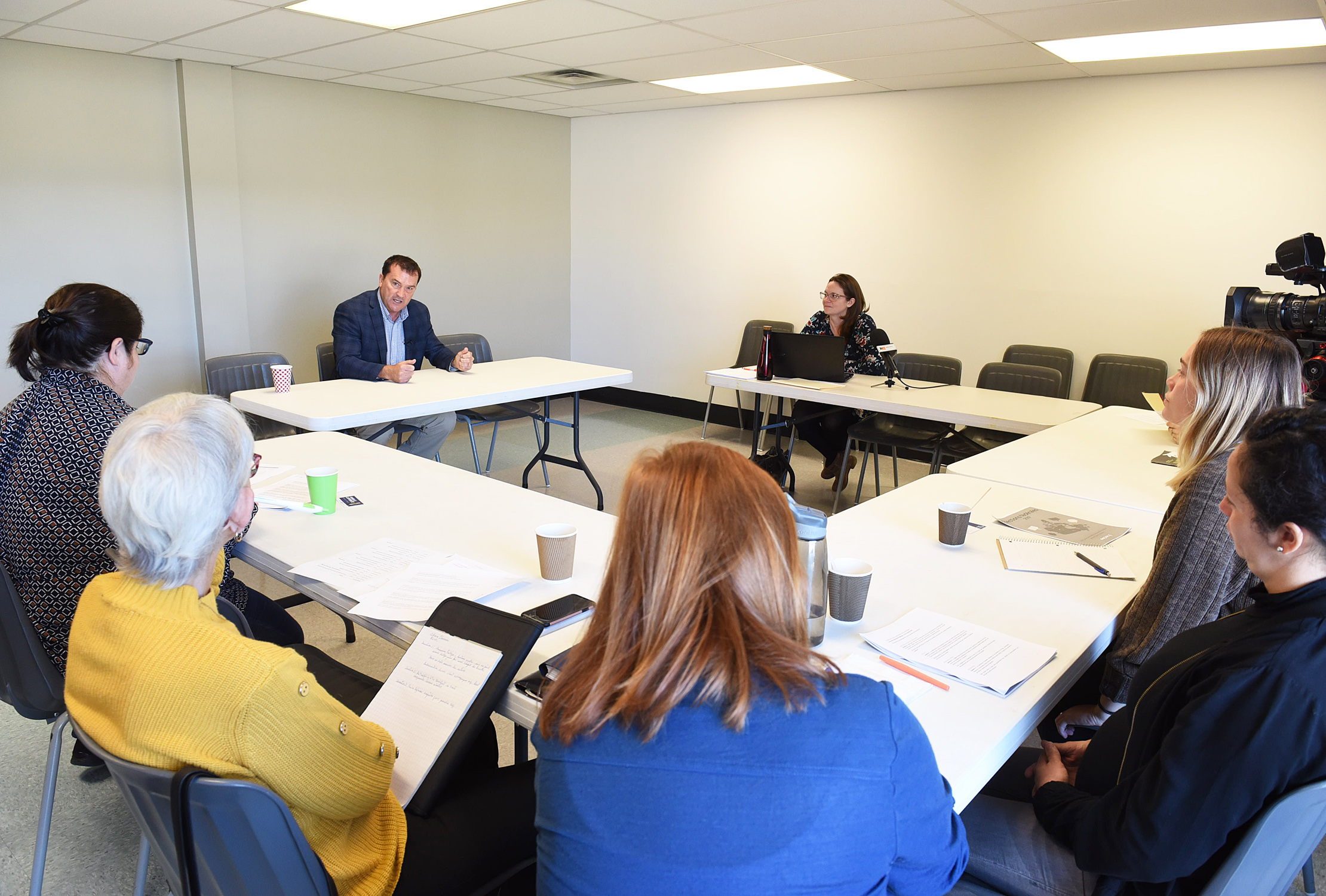 Trois candidats s’expriment sur les enjeux sociaux dans La Prairie