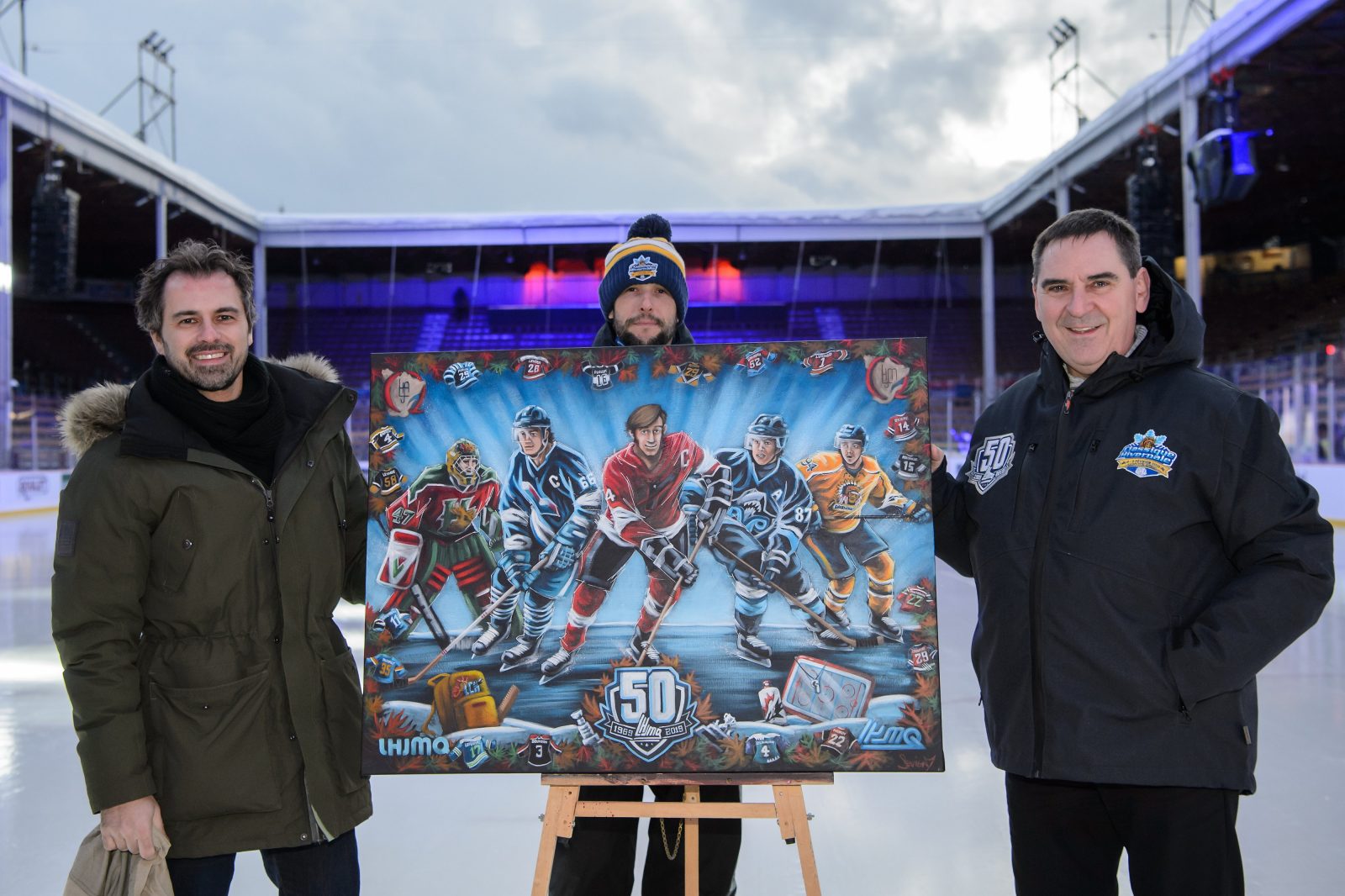 Ses tableaux scorent dans le milieu du hockey