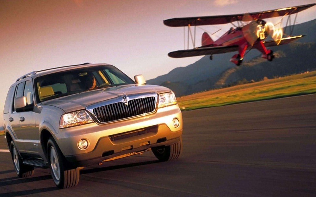 Vous souvenez-vous du… Lincoln Aviator?