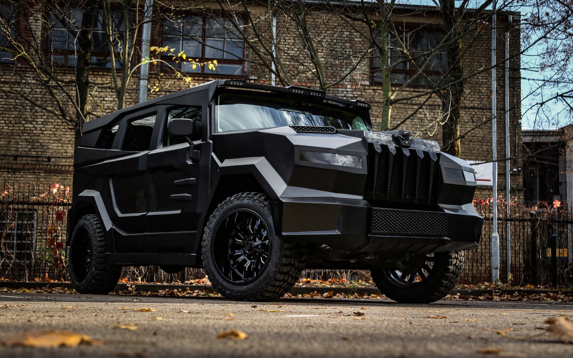Dartz Prombron Black Stallion : horreur sur quatre roues