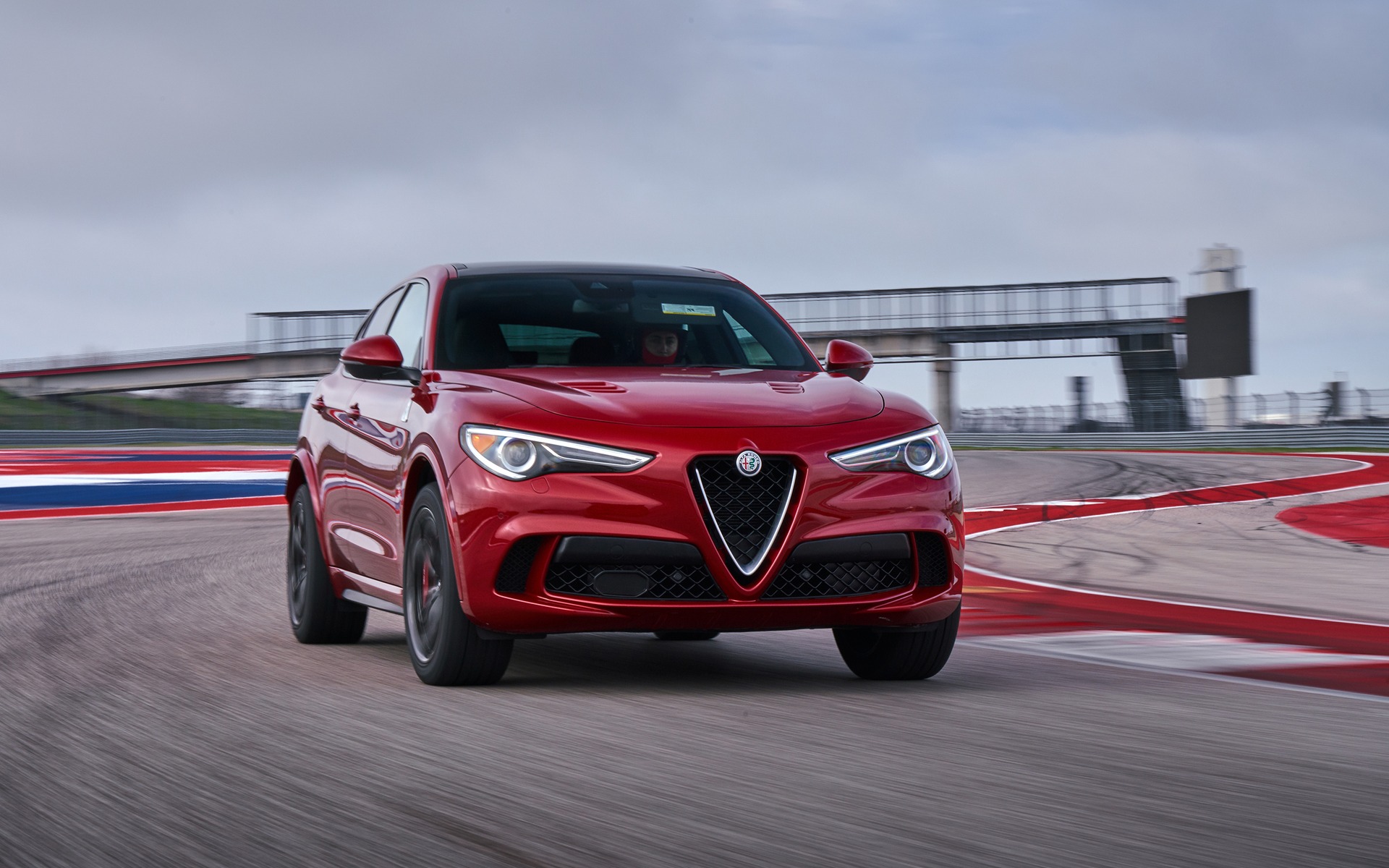 Les Alfa Romeo Giulia et Stelvio se modernisent pour 2020