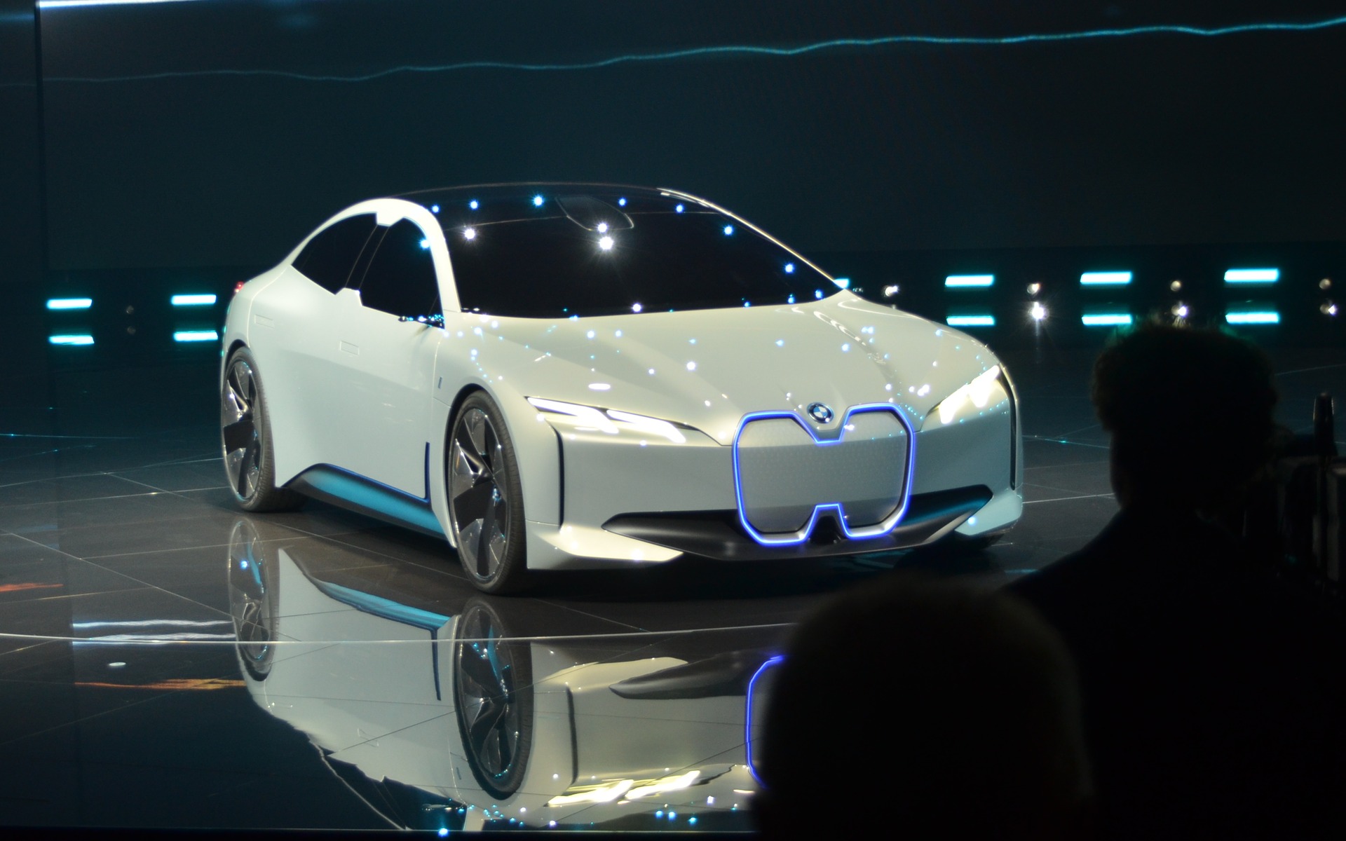 BMW i4 électrique : enfin des chiffres