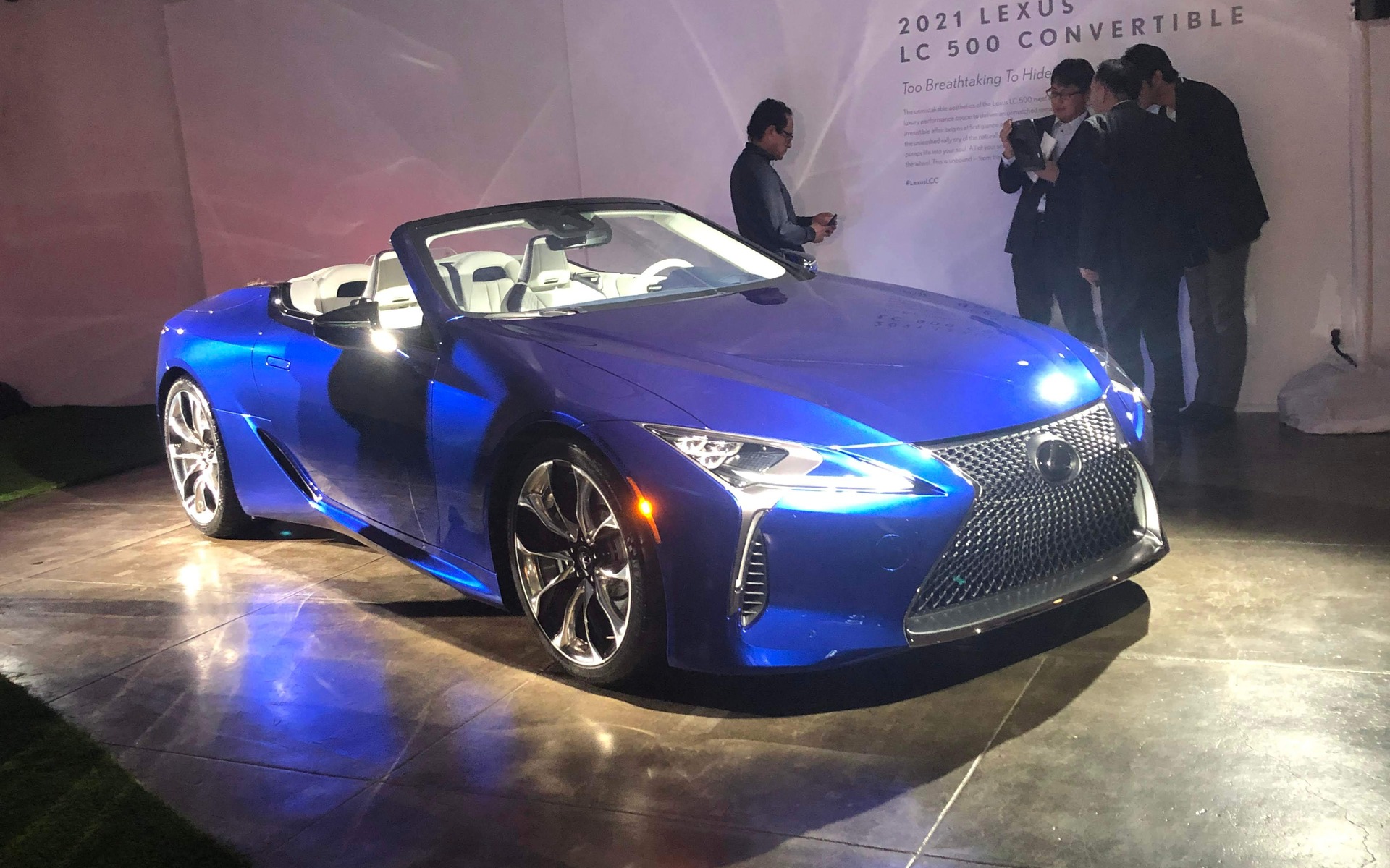 La Lexus LC 500 débarque avec une version cabriolet