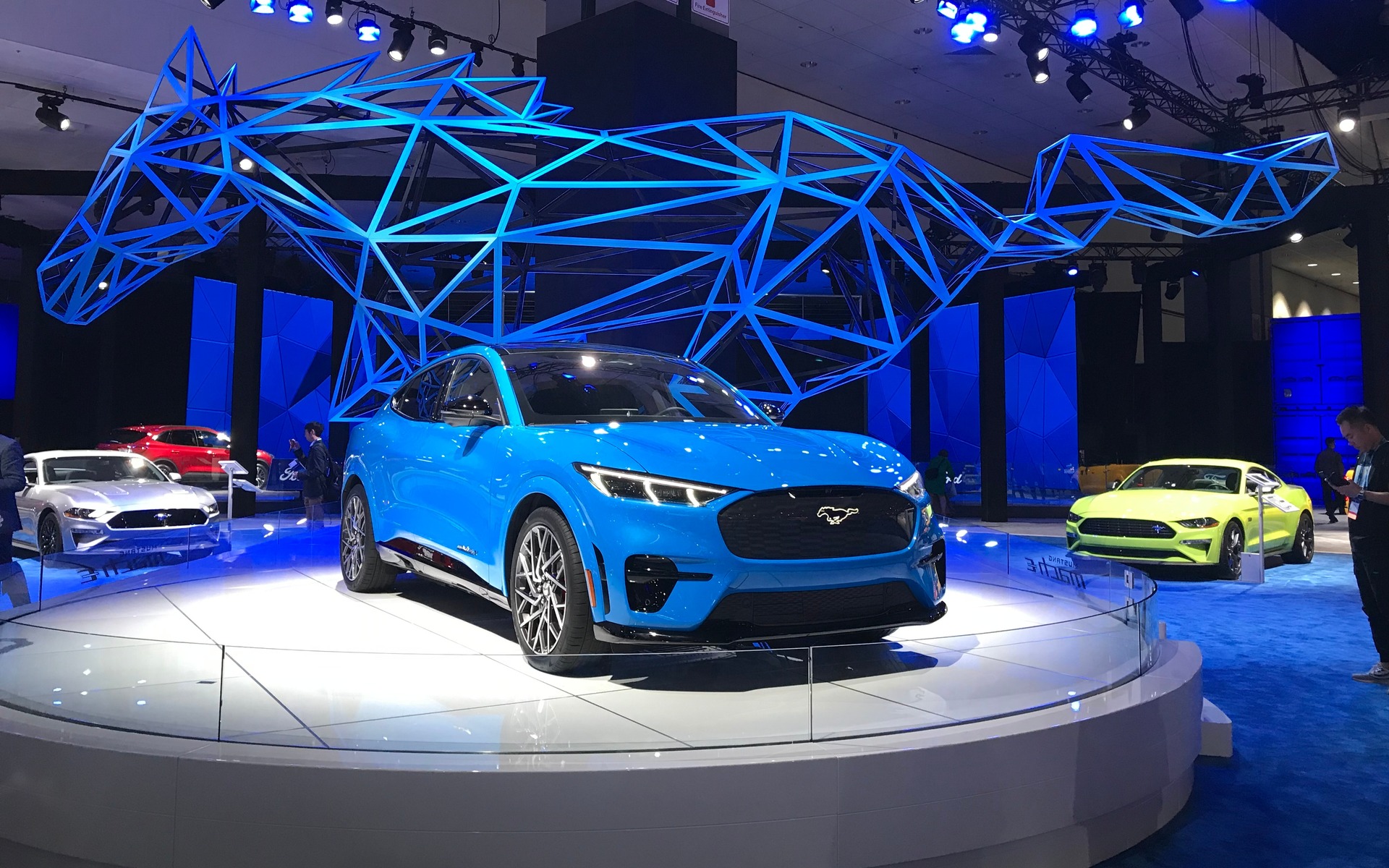 Mustang Mach-E 2021 : la star survoltée du salon