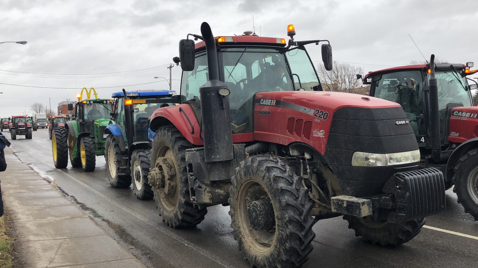Manifestation des agriculteurs à Châteauguay