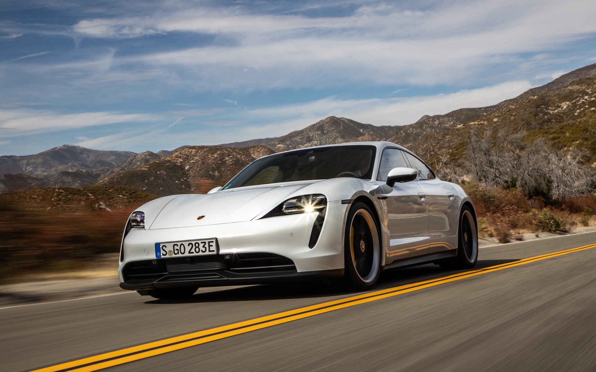 Porsche Taycan 4S 2020 : le dynamisme avant tout