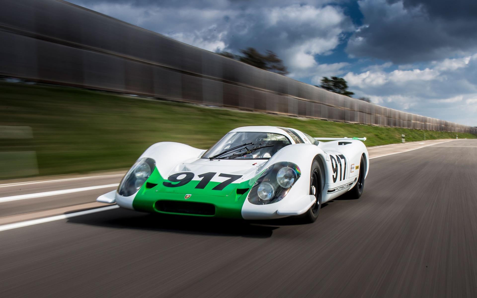 L’histoire de la Porsche 917 : véritable légende sur quatre roues