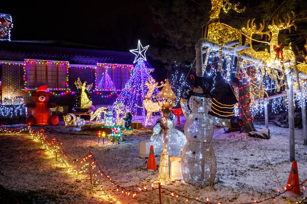 Ambiance de Noël place de Calais à Candiac