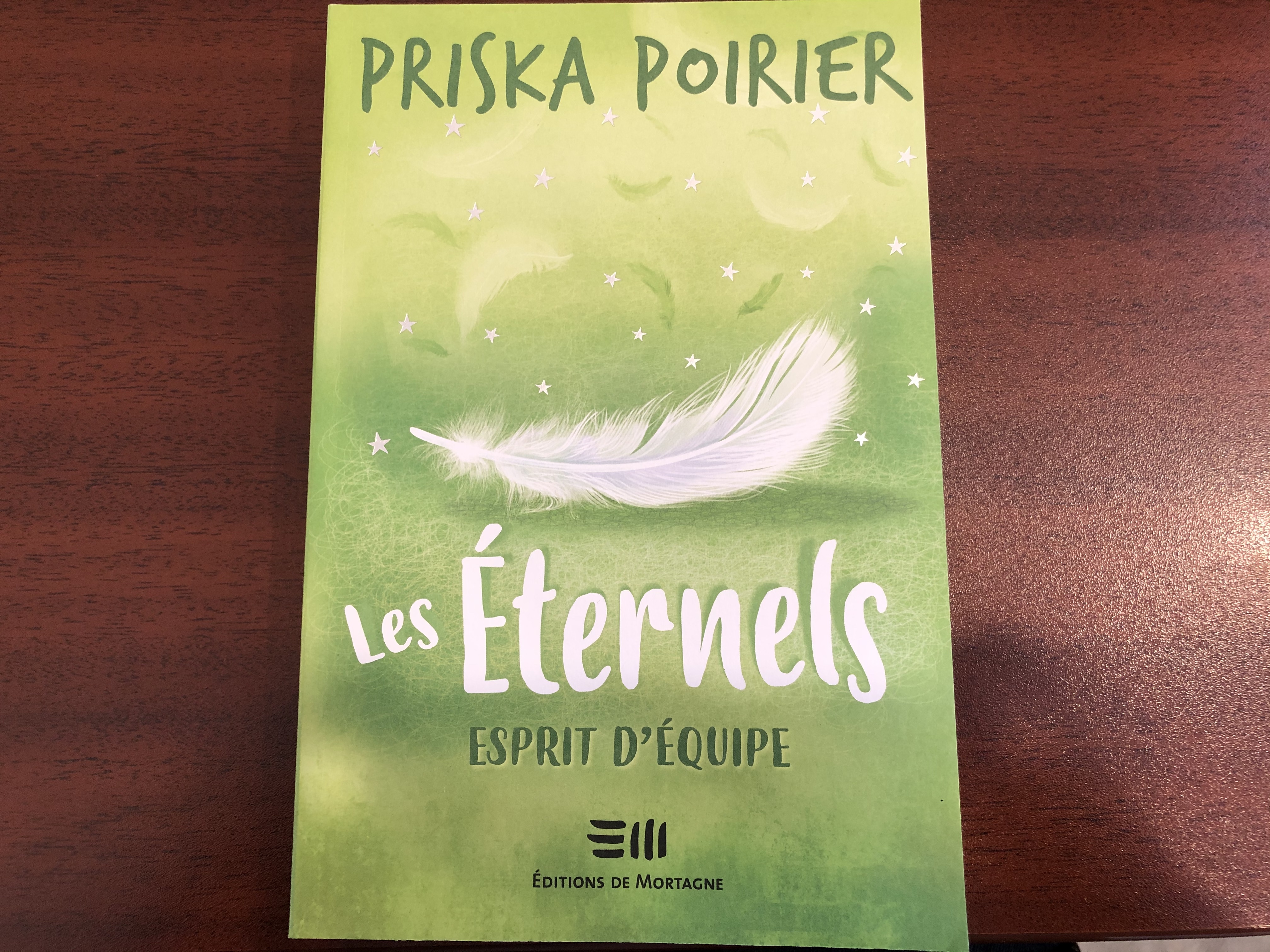 Priska Poirier publie le 6e tome de la série Les Éternels