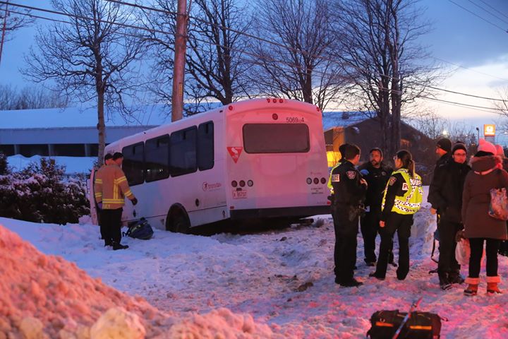 Un chauffeur d’autobus victime d’un malaise au volant