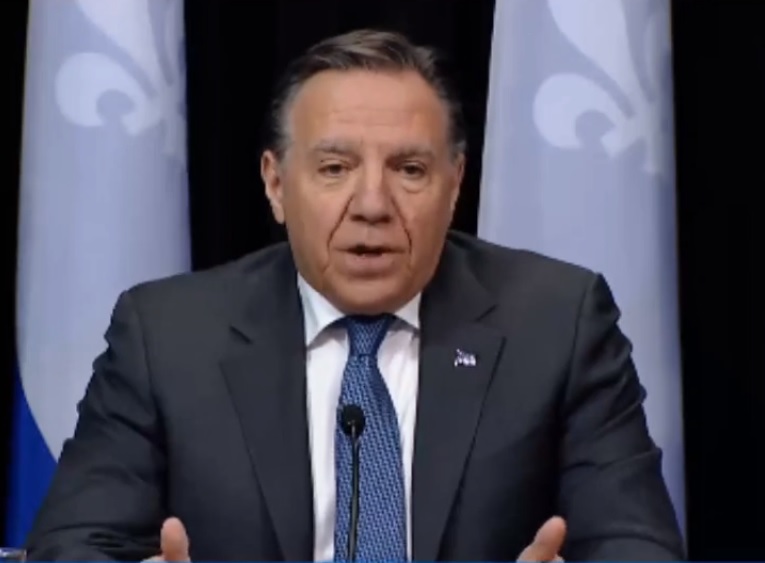 COVID-19 : «La situation continue d’être critique», insiste François Legault