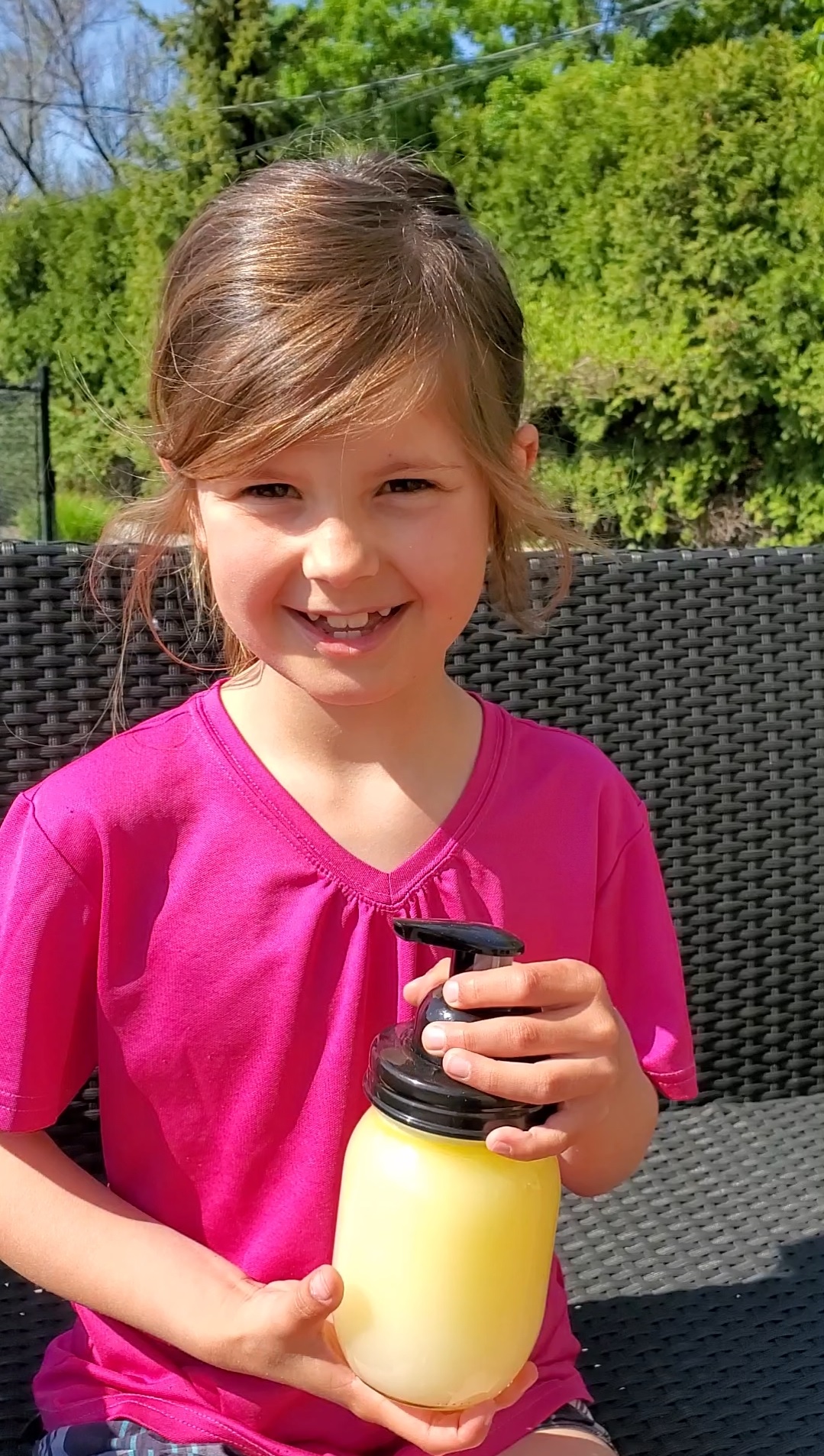 VIDÉO – Une Candiacoise de 6 ans lance son entreprise de savon écologique