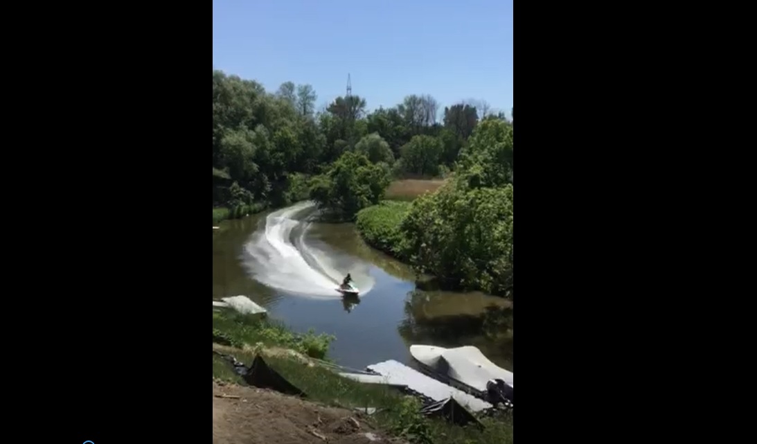 VIDÉO – Motomarines dangereuses sur la rivière de la Tortue