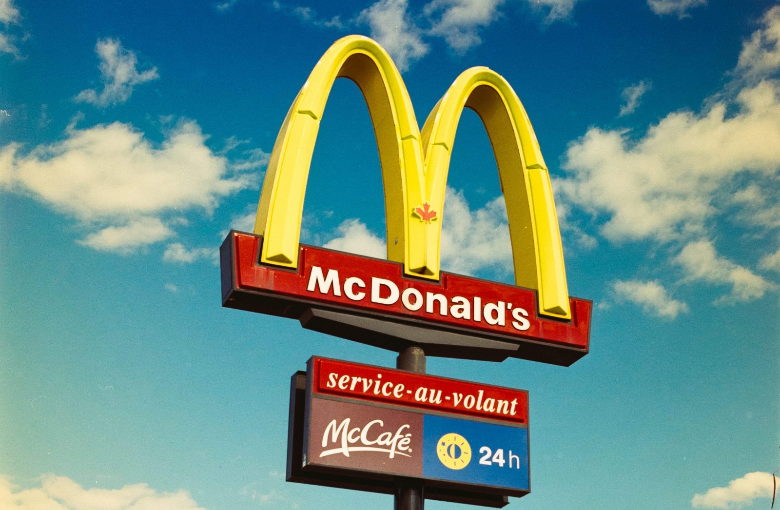 Un cas de COVID-19 au McDonald&rsquo;s à La Prairie
