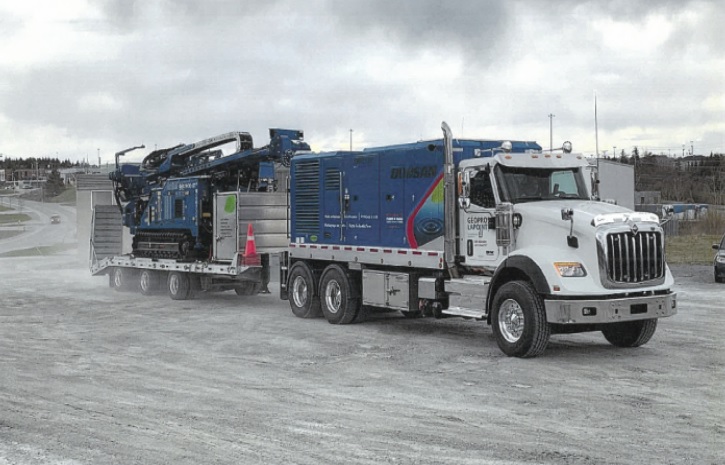 Le camion retrouvé à Sainte-Catherine, puis son chargement, à Henryville