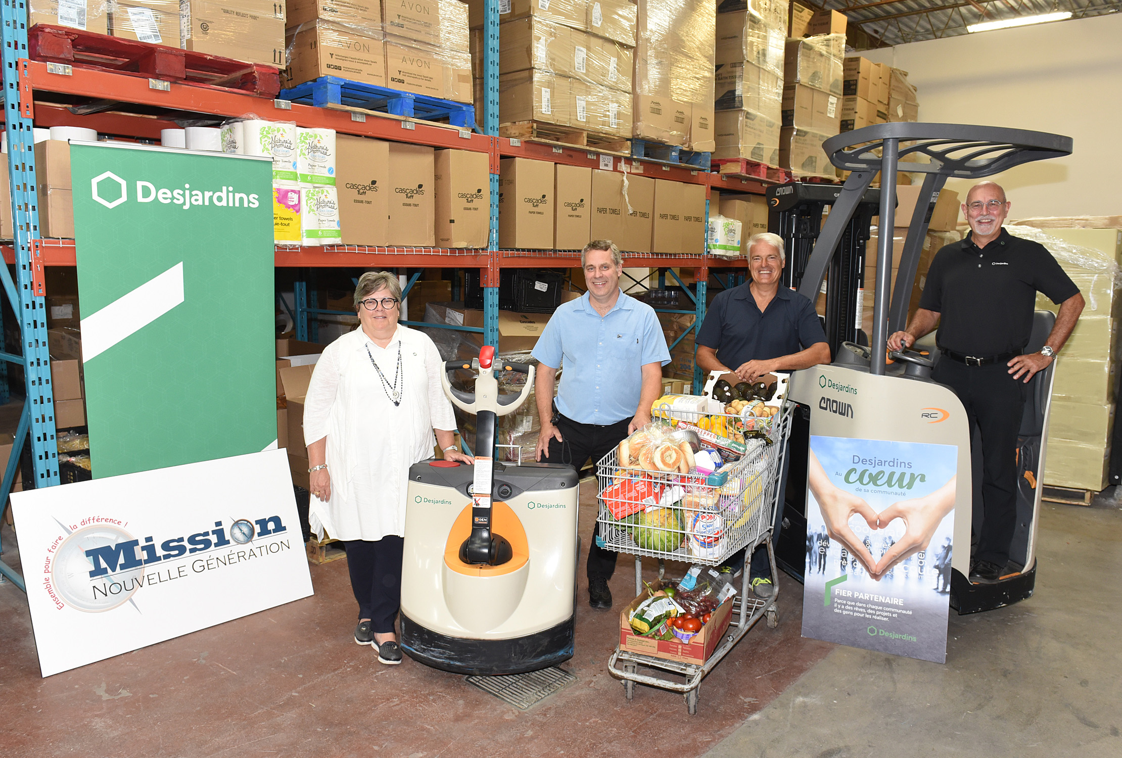 Six Caisses Desjardins de la Rive-Sud s’unissent pour aider une banque alimentaire