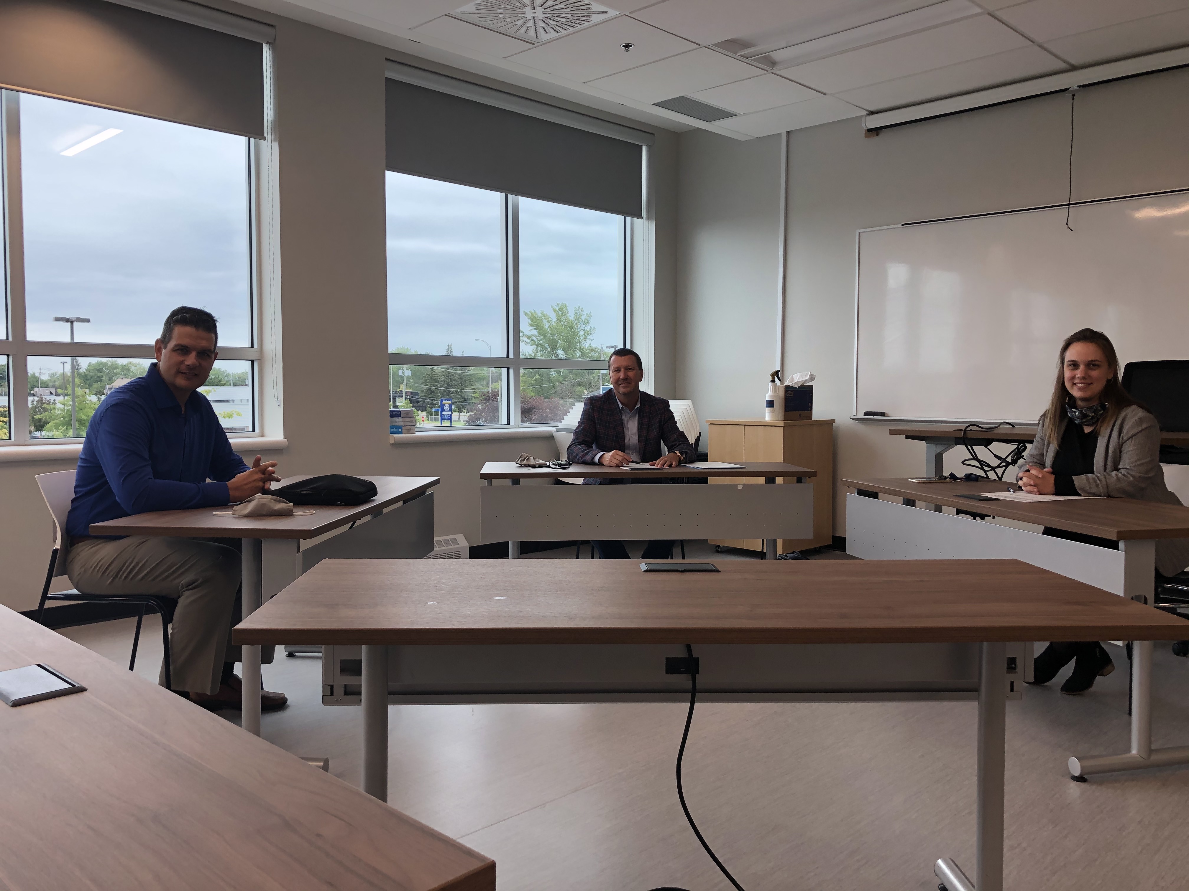 VIDÉO – Le Centre d’études collégiales de Saint-Constant s’adapte à l’enseignement à distance