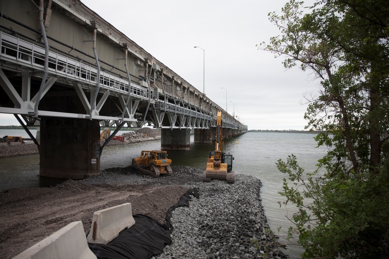 La déconstruction du pont Champlain progresse