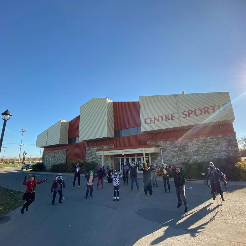 Plus de 750 sacs de bonbons distribués à Delson à l’Halloween