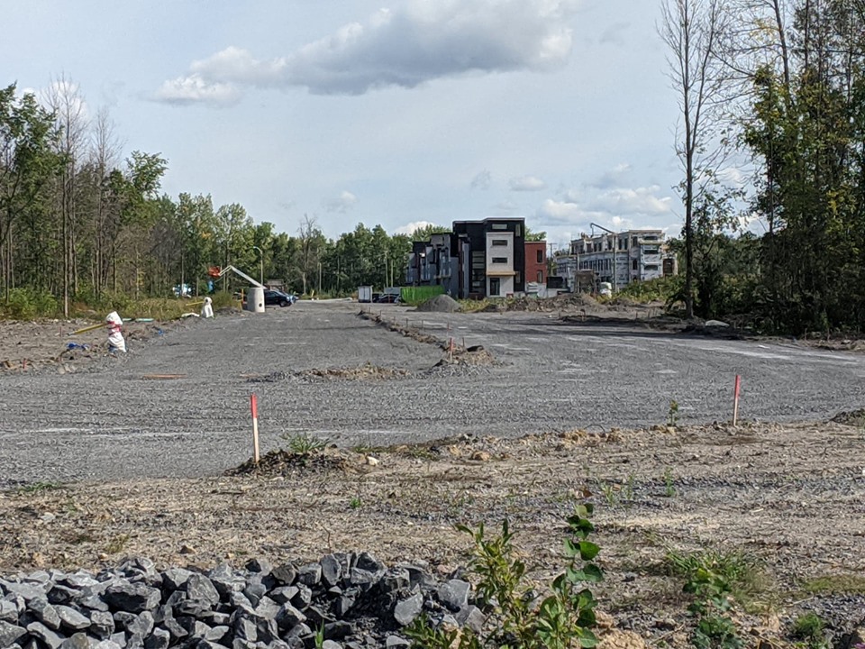 Candiac termine des travaux en avance dans le quartier TOD de la gare