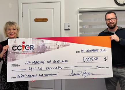 Des organismes reçoivent des dons issus des boîtes Déballe ton Roussillon