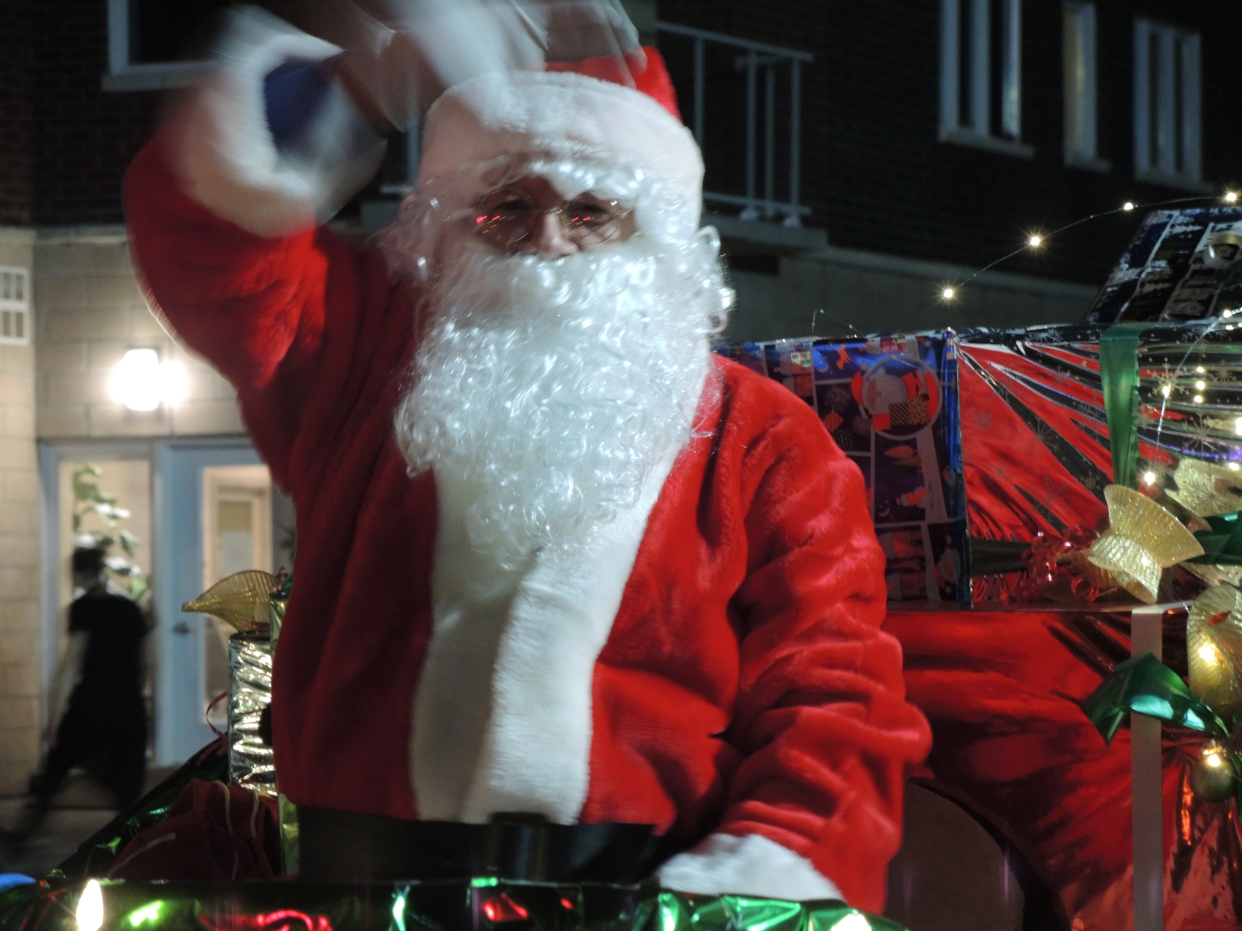 PHOTOS ET VIDÉOS – Une résidence pour aînés souligne la magie des fêtes