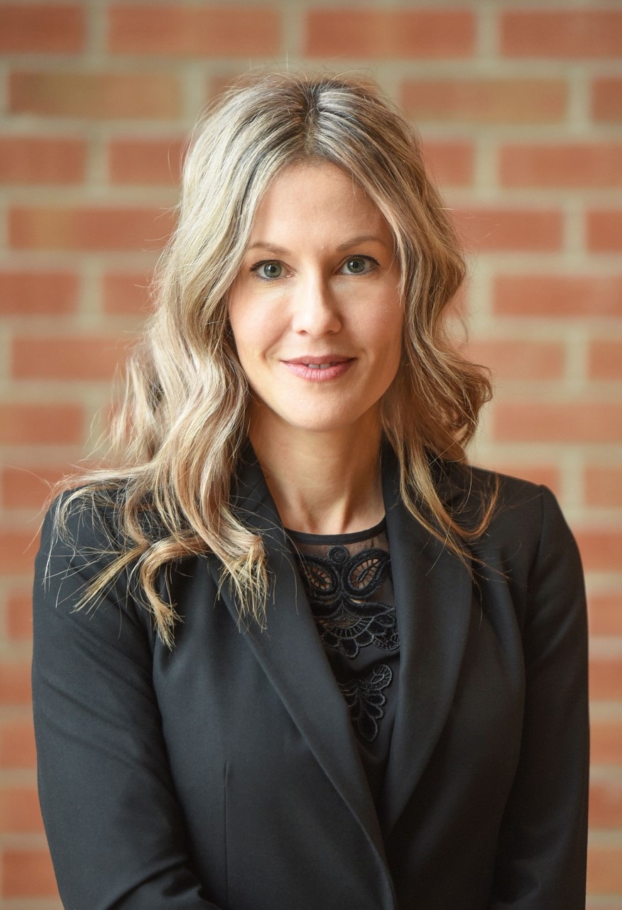 Dre Julie Loslier reçoit le prix Florence-Junca-Adenot