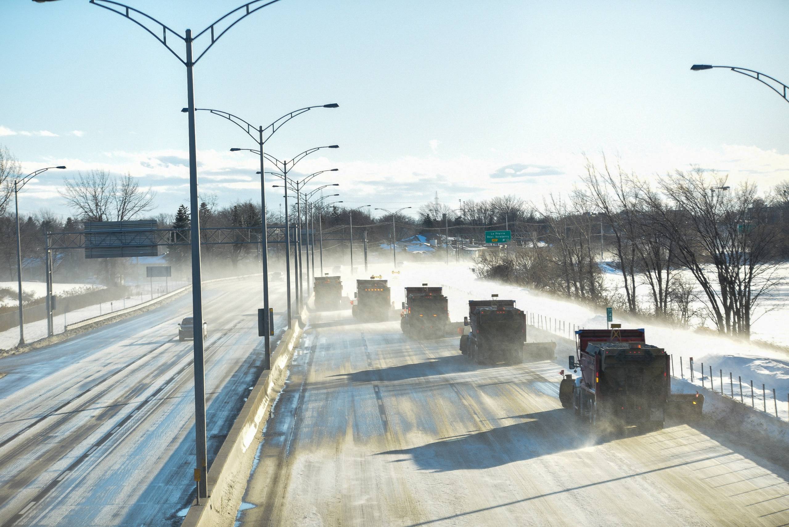 La Prairie : les bourrasques forcent la fermeture de l’A-15