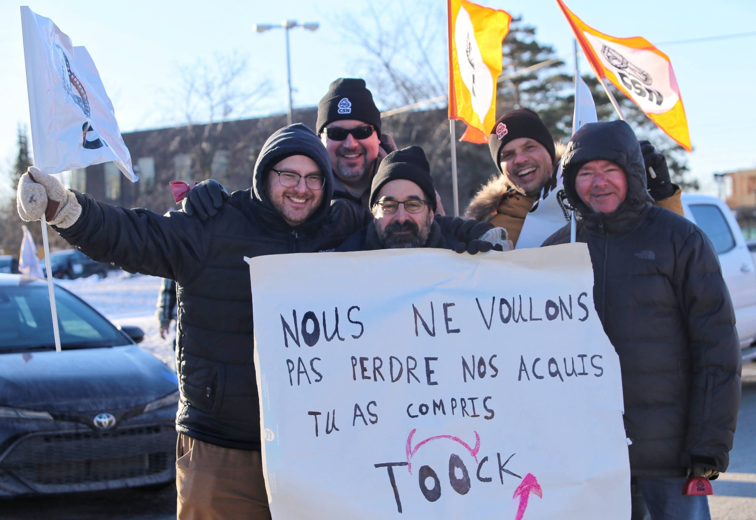 Sainte-Catherine : les travailleurs de Terrapure en lock-out