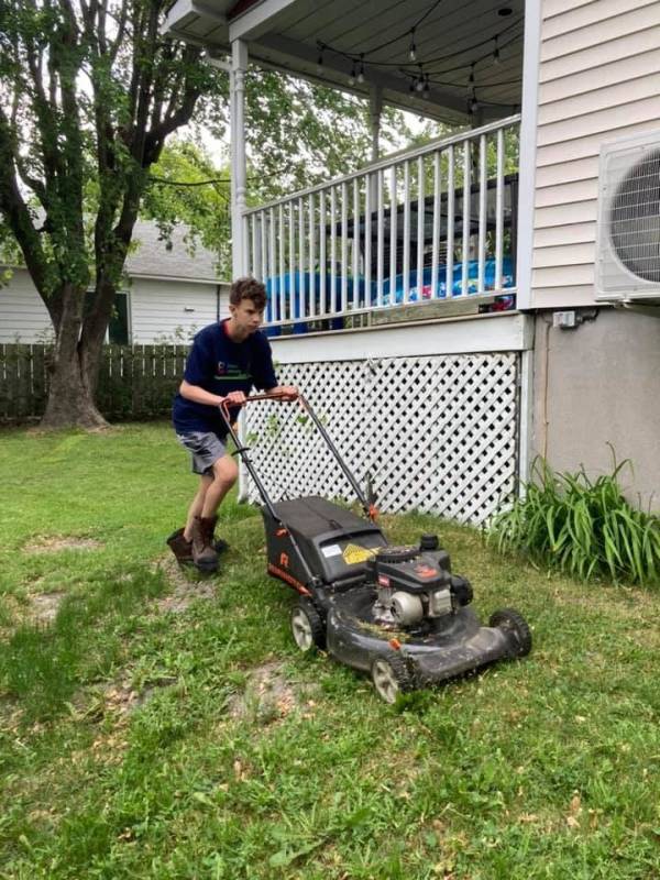 Un emploi créé pour son fils différent