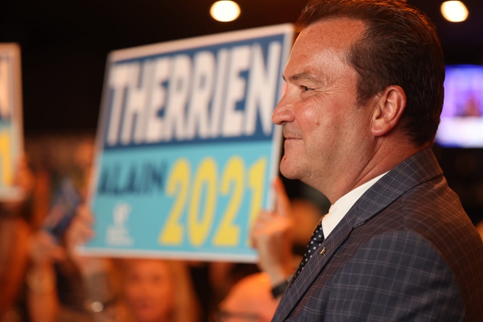 Alain Therrien reconduit au poste de leader parlementaire