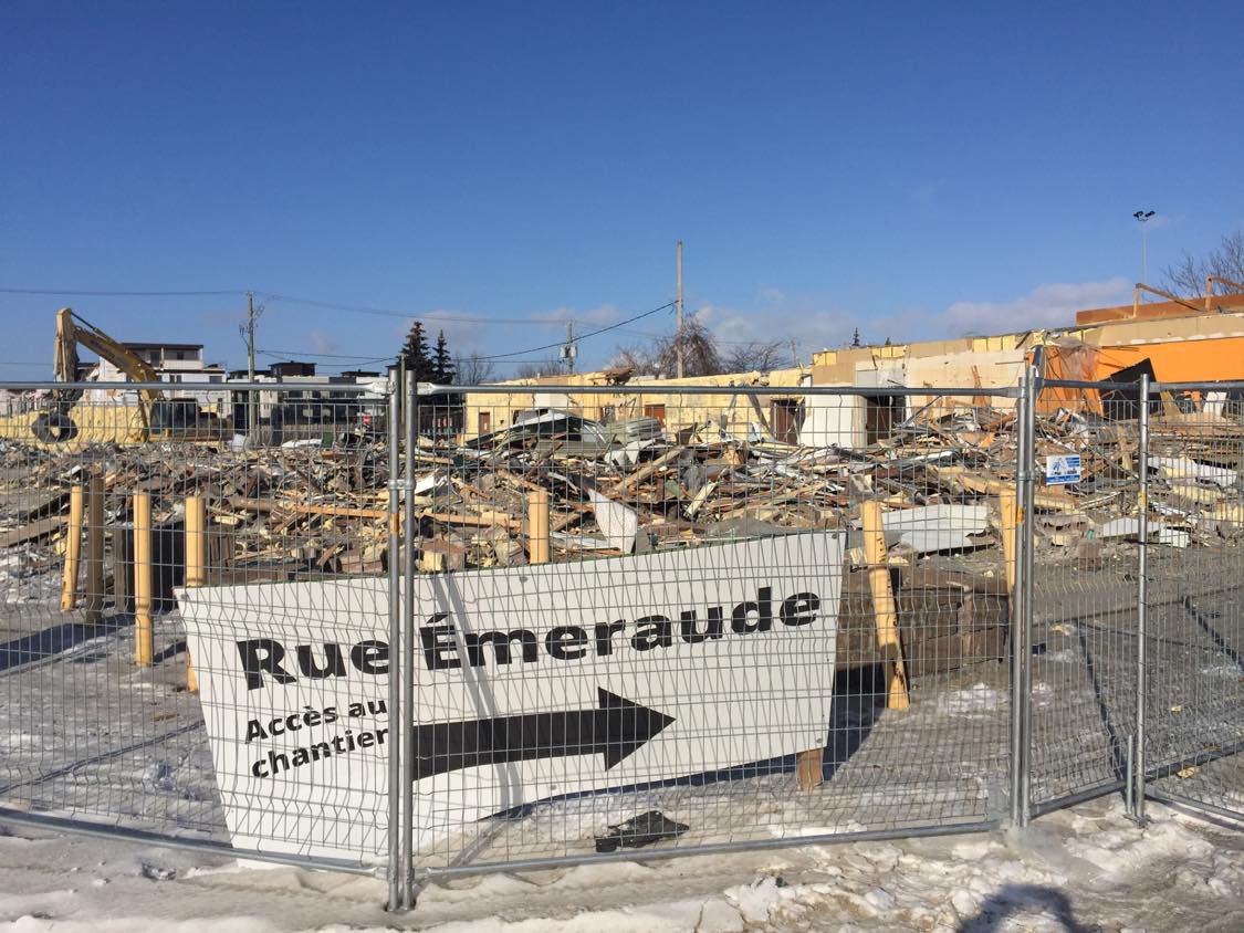 Des commerces expropriés démolis à Candiac