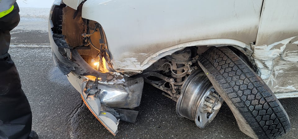 La chaussée glissante à l&rsquo;origine d&rsquo;une collision à Saint-Constant