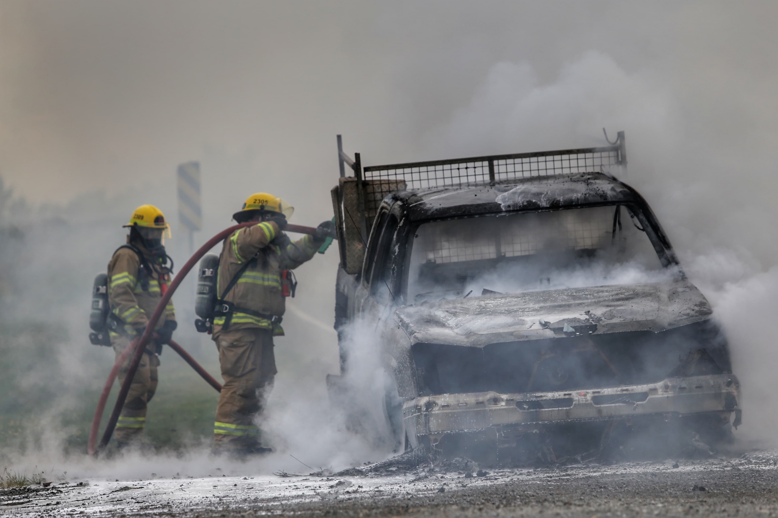VIDÉO – Camionnette en feu à Saint-Constant