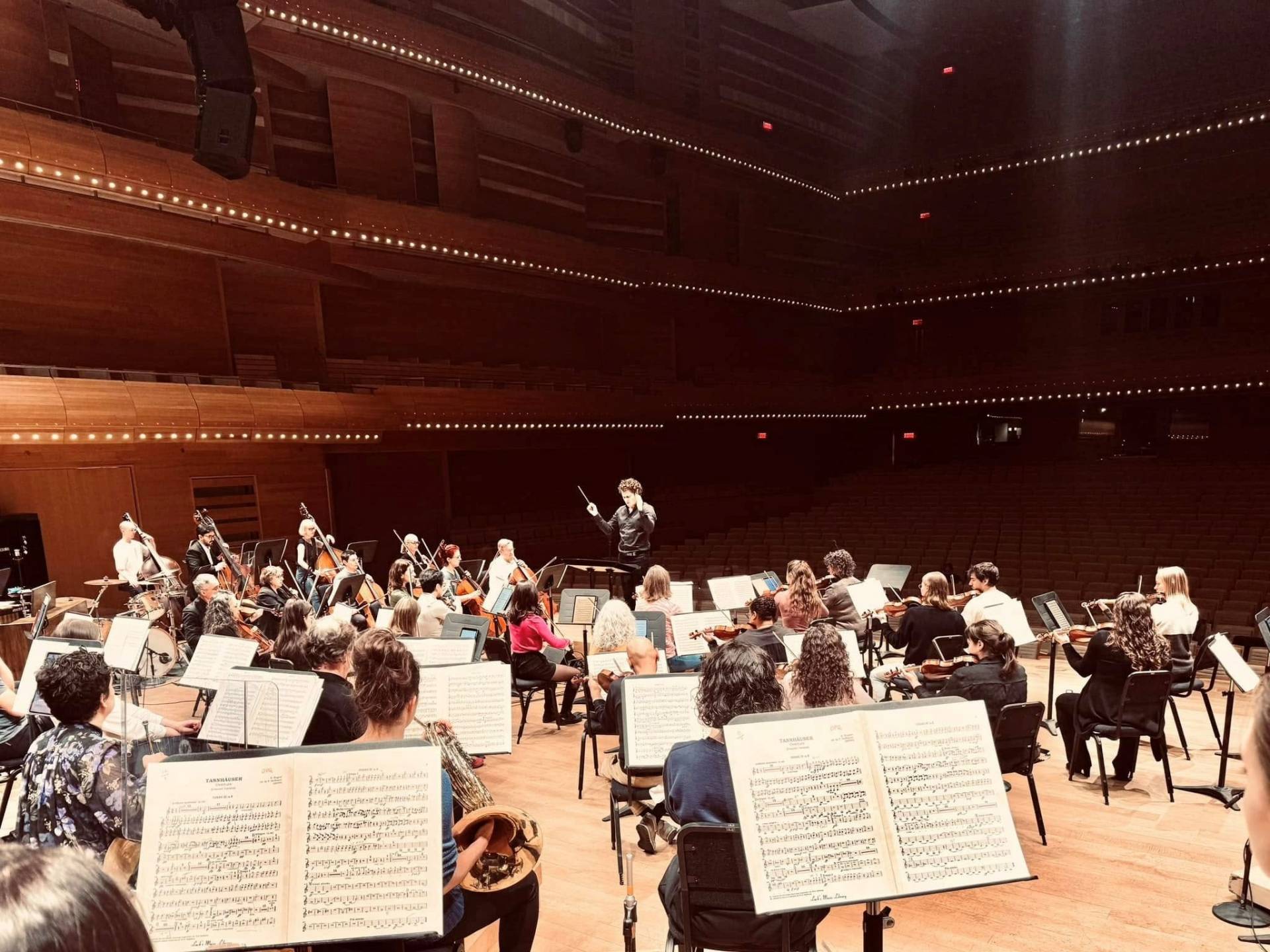 Orchestre Philharmonique du Québec en pleine tempête