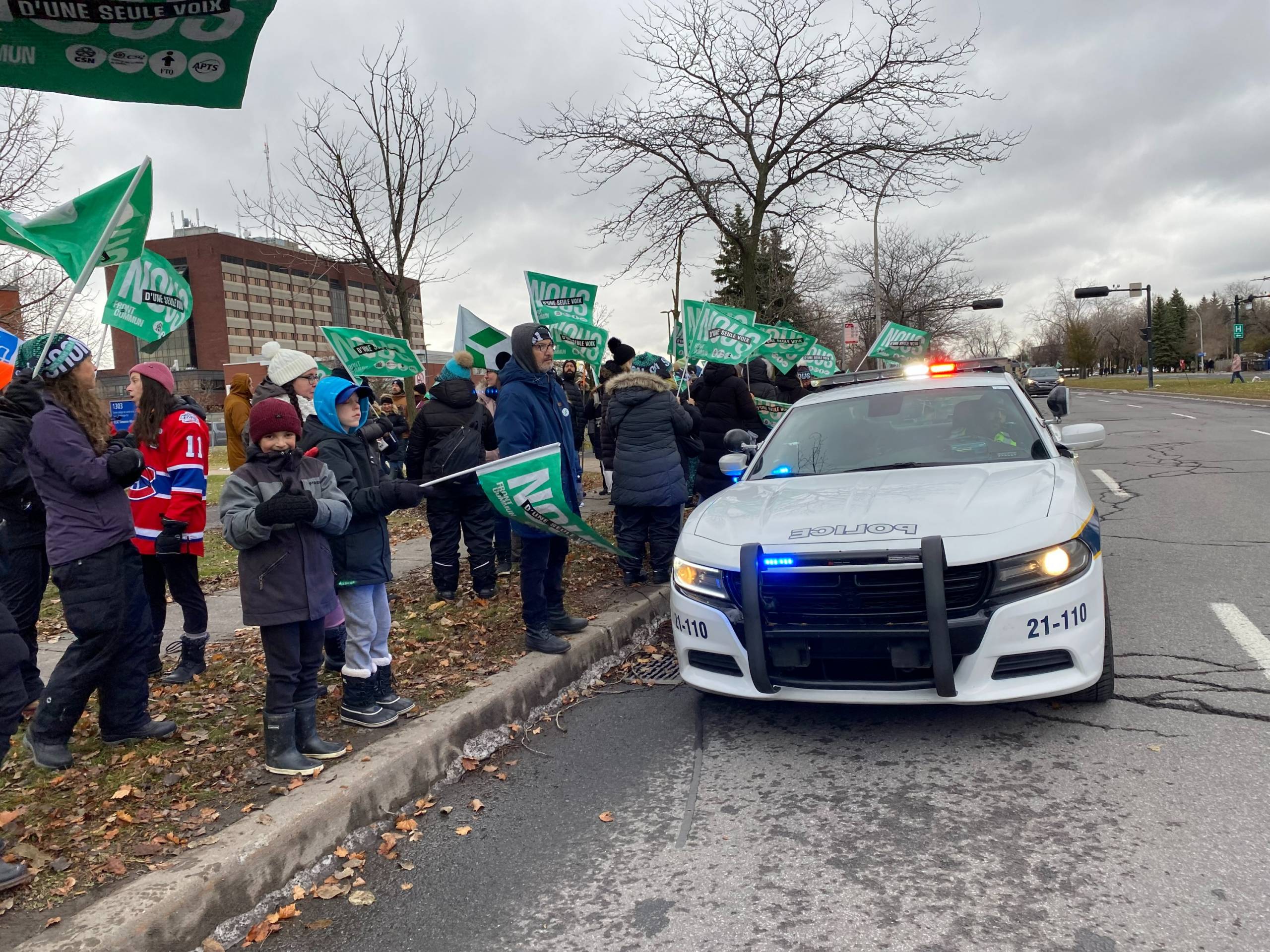 VIDÉO – Hôpital Pierre-Boucher : ras-le-bol chez les grévistes